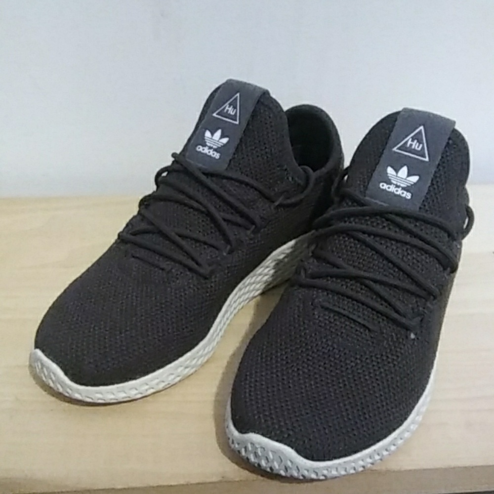 Addidas Pharrell Williams Boys Sneakers